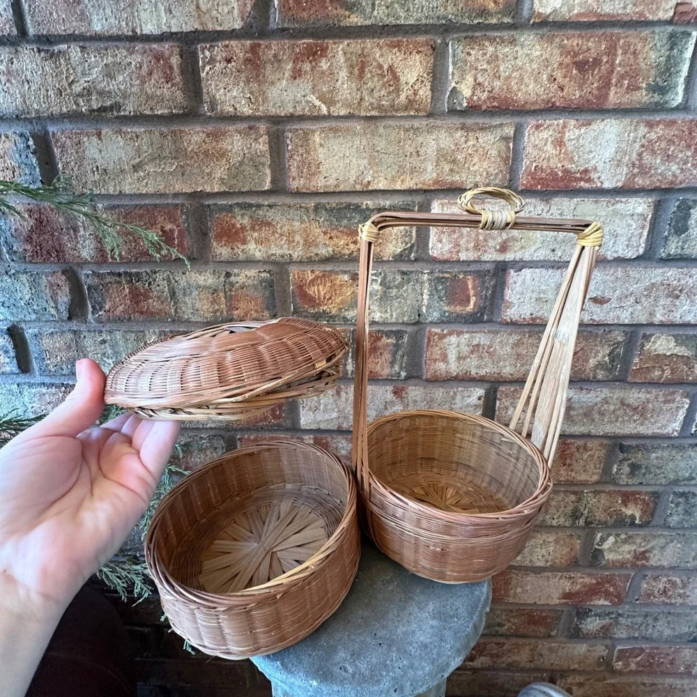 Vintage Woven Bamboo 2 Tier Wedding Basket Picnic Carrier with Handle Brown